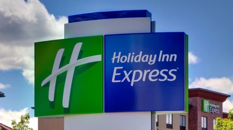 Holiday Inn Express & Suites Bronx - NYC photo 2