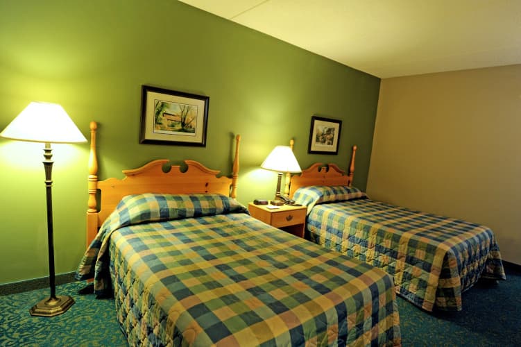 The Lodge At Geneva On The Lake photo 4