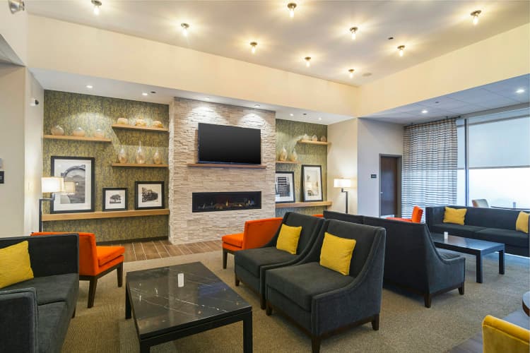Hampton Inn Chicago North-Loyola Station photo 3