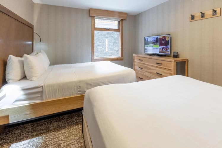 Moose Hotel & Suites photo 5