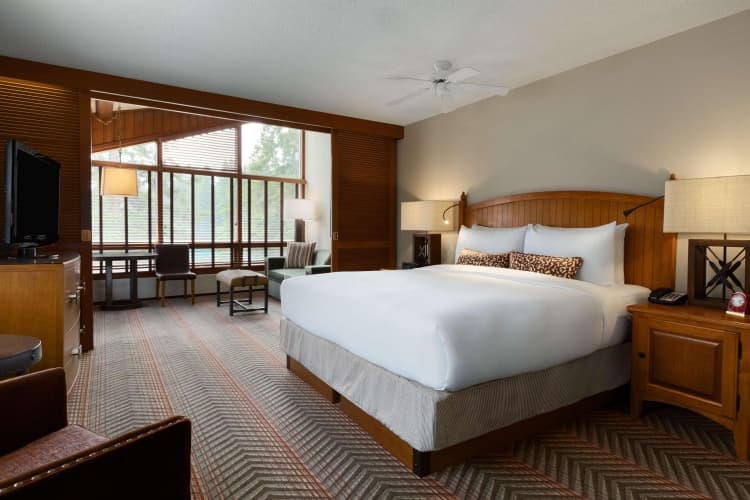 Fairmont Jasper Park Lodge photo 5