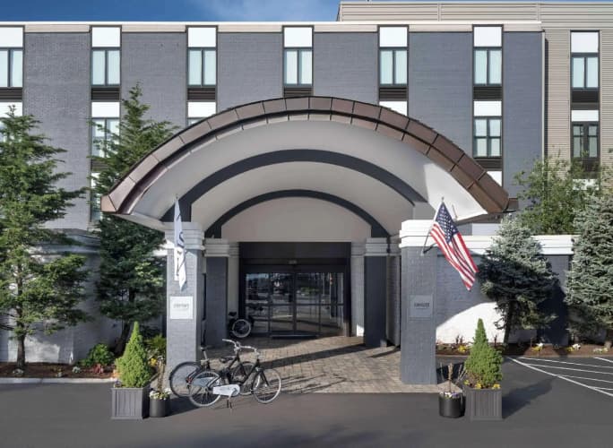 Freepoint Hotel Cambridge, Tapestry Collection by Hilton photo 2