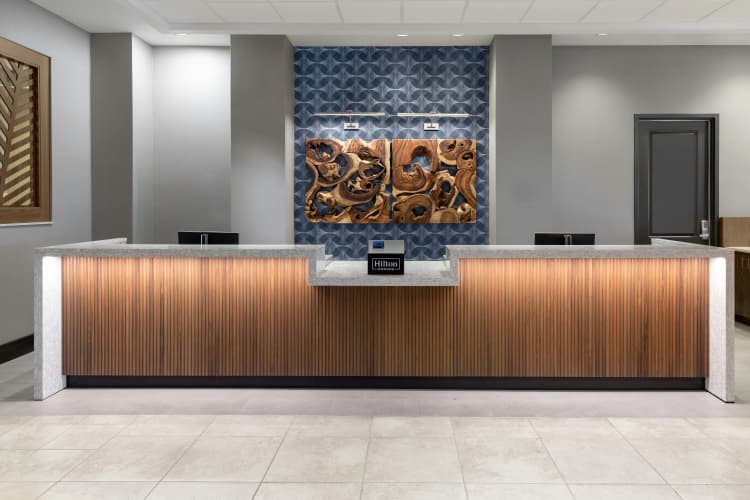 Embassy Suites by Hilton Fort Myers Estero photo 3
