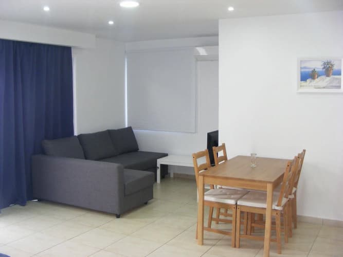 Sun Hall Beach Apartments photo 5