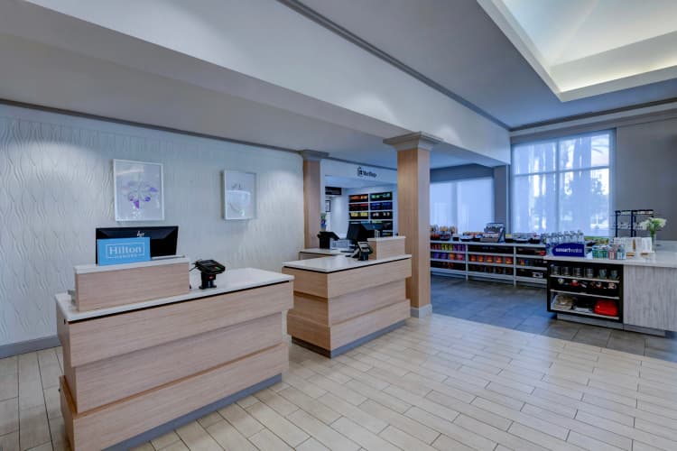 Hilton Garden Inn Anaheim/Garden Grove photo 3
