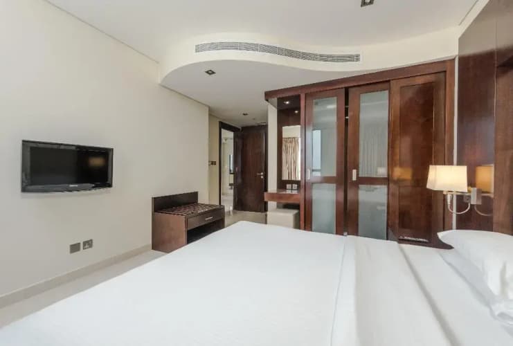 Staybridge Suites Dubai Internet City photo 2