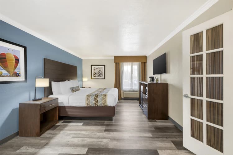 Best Western Airport Albuquerque Inn Suites Hotel & Suites photo 5