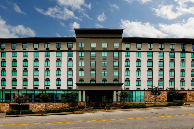 Holiday Inn Express & Suites Downtown Fort Worth photo 2