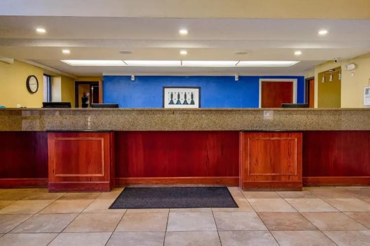 Tulsa Square Hotel Central, I-44 By Oyo photo 3