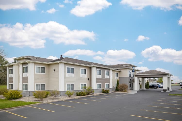 Best Western Plover-Stevens Point Hotel & Conference Ctr photo 2