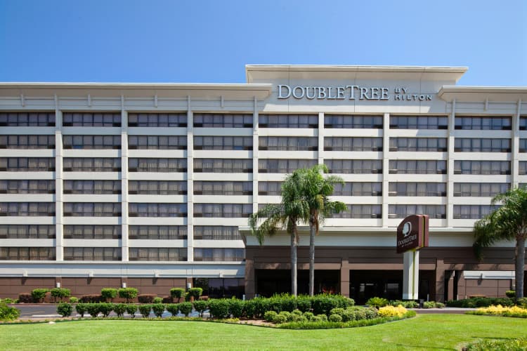 DoubleTree by Hilton New Orleans Airport photo 2