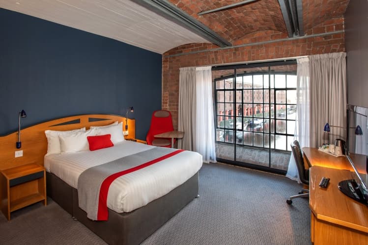 Holiday Inn Express Albert Dock photo 4
