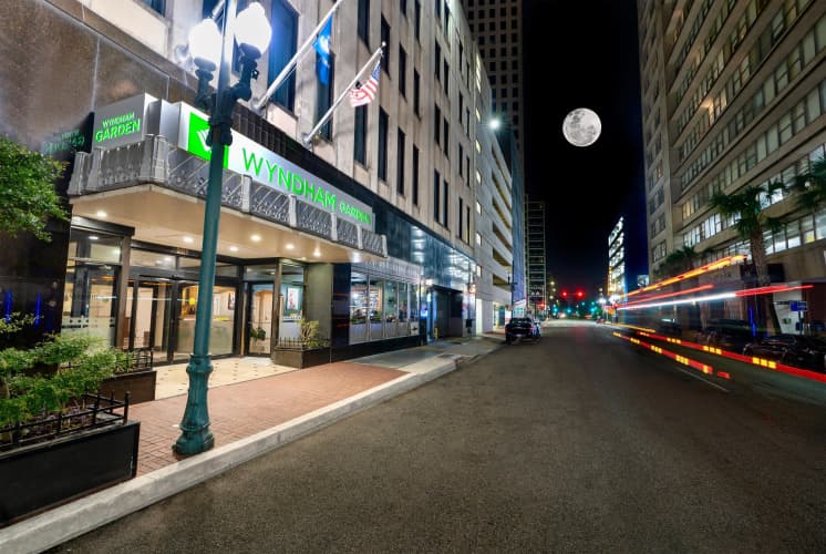 Wyndham Garden Baronne Plaza New Orleans photo 2
