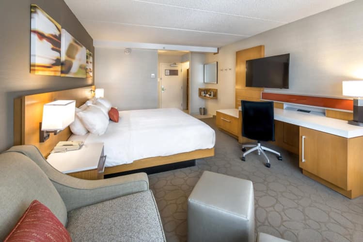 Delta Hotels By Marriott Utica photo 3