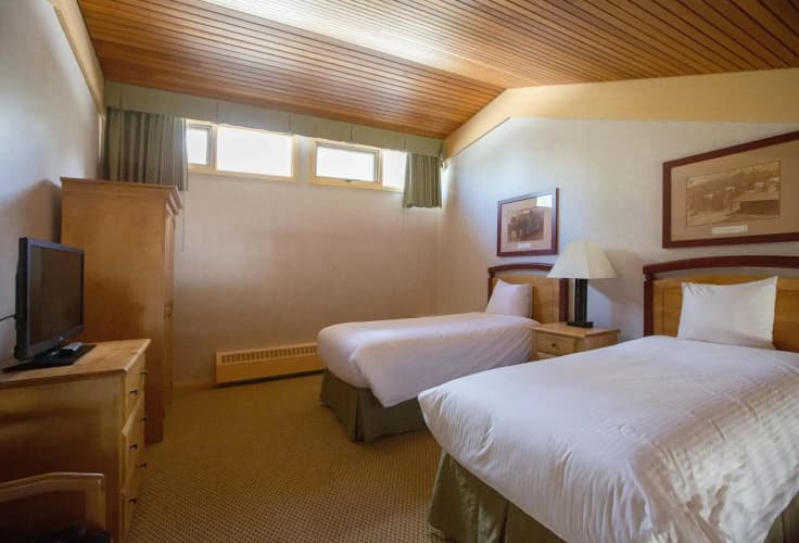 Fairmont Hot Springs Resort photo 5