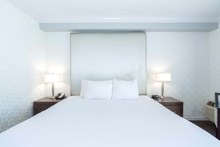 Sandman Hotel Kelowna photo 4