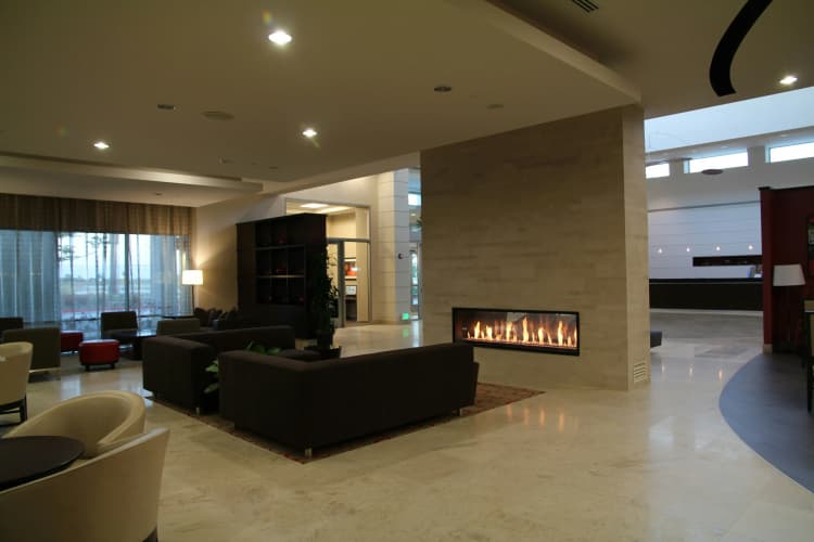 Embassy Suites by Hilton Ontario Airport photo 3
