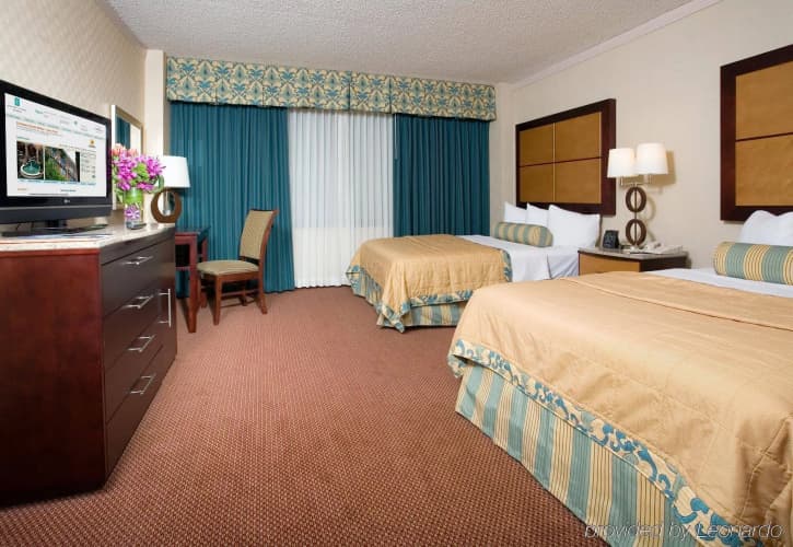Embassy Suites by Hilton Dallas Love Field photo 5