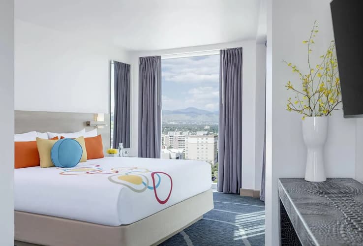The Art Hotel Denver, Curio Collection by Hilton photo 5