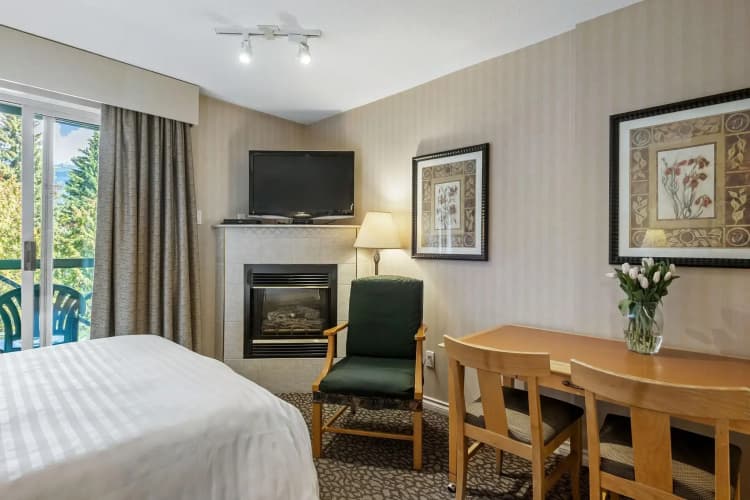 Pinnacle Hotel Whistler Village photo 4