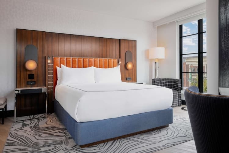 The Godfrey Detroit, Curio Collection by Hilton photo 4