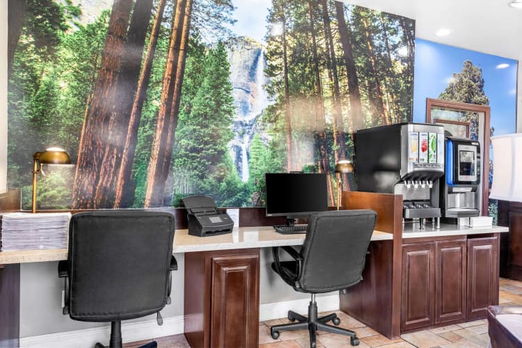 Best Western Plus Yosemite Way Station Motel photo 4