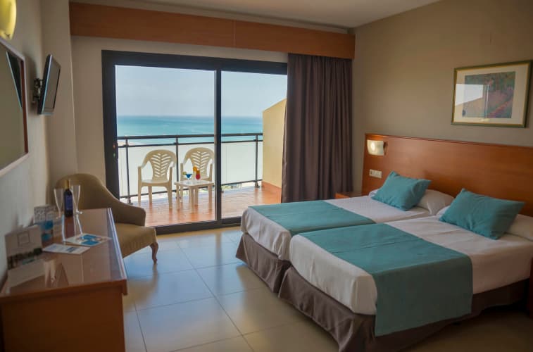 Hotel Puente Real photo 4