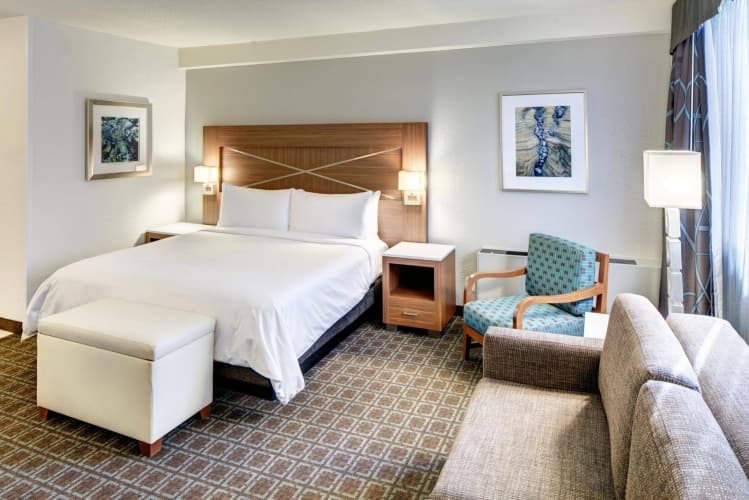 DoubleTree by Hilton Hotel Milwaukee Downtown photo 3