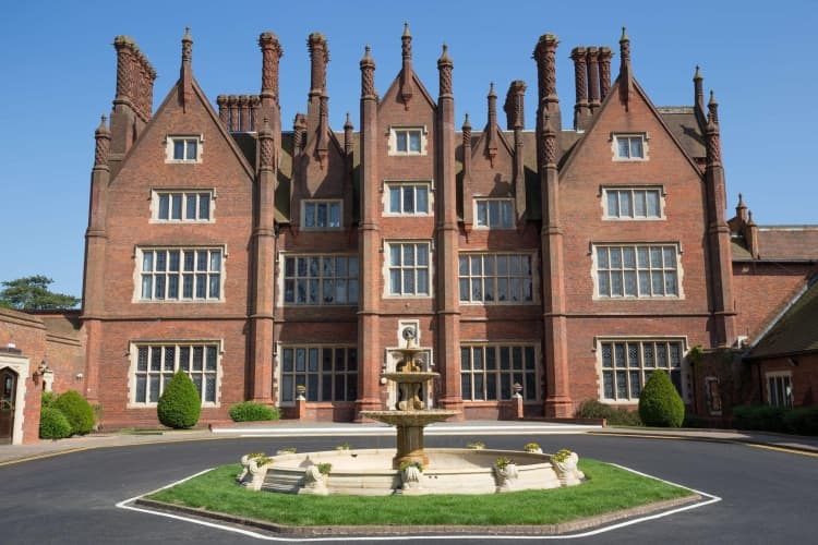 Dunston Hall photo 2