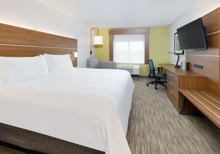 Holiday Inn Express And Suites San Antonio Nw Near photo 5