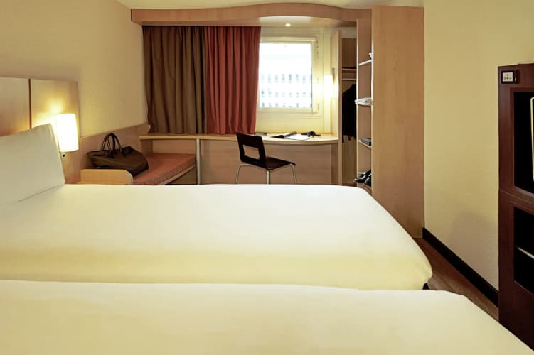 ibis Santiago Providencia photo 5