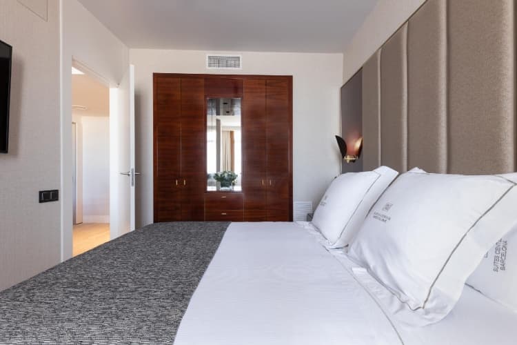 Suites Center Barcelona photo 5