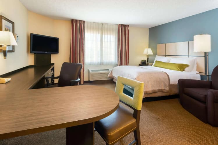 Sonesta Simply Suites Somerset photo 3