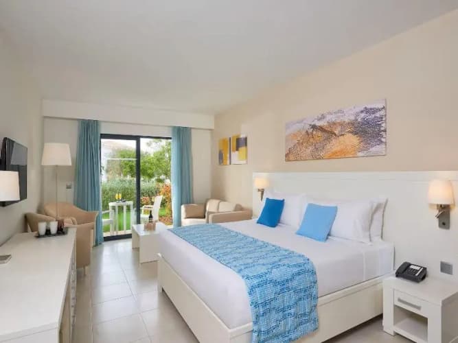 Melia Laguna Beach Resort - Adults Only photo 3