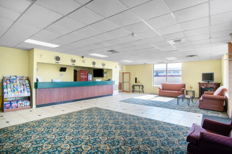 Oyo Hotel Oklahoma City South I-35 And Se 29Th photo 3