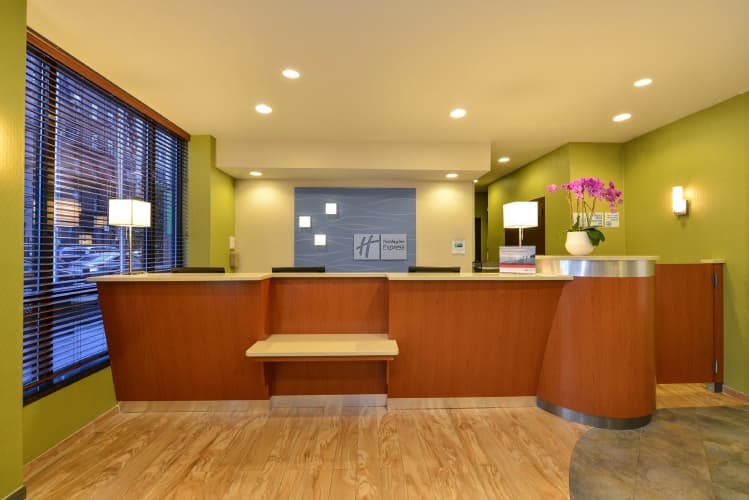 Holiday Inn Express Manhattan Midtown West photo 3
