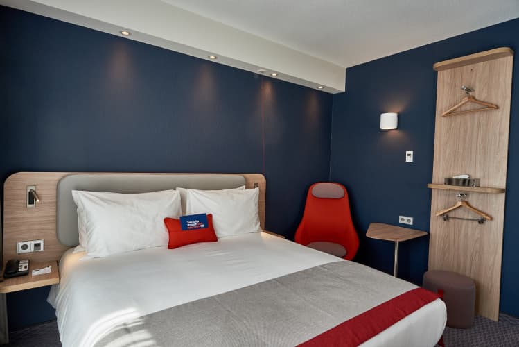 Holiday Inn Express Amsterdam-City Hall photo 4