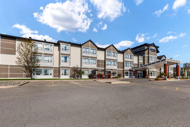 Microtel Inn & Suites By Wyndham Timmins photo 2