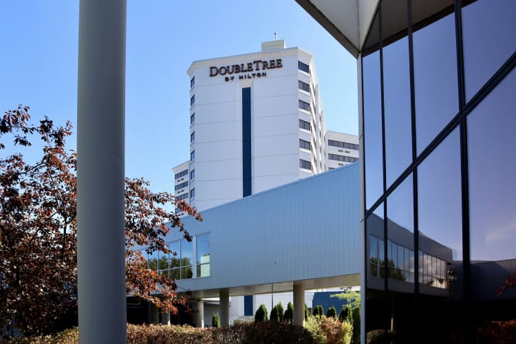 DoubleTree by Hilton Hotel Spokane City Center photo 2