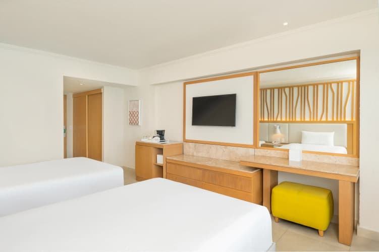 Royal Solaris Cancun photo 5