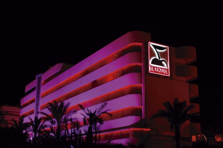 El Hotel Pacha, photo 2