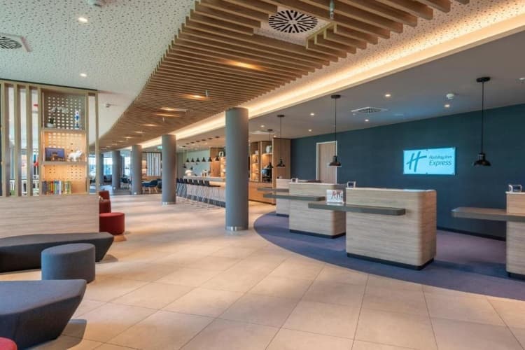 Holiday Inn Express Dusseldorf - Hauptbahnhof, photo 3