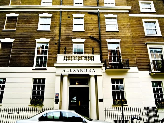 Alexandra Hotel photo 2