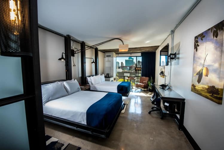 Found:Re Phoenix Hotel photo 4