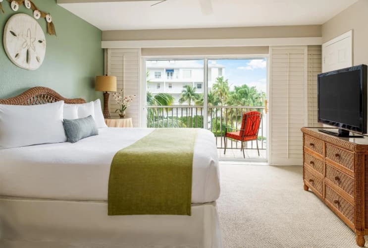 Olde Marco Island Inn & Suites photo 4