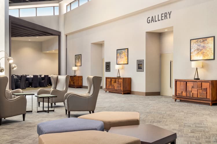 Holiday Inn Orlando-International Airport photo 3
