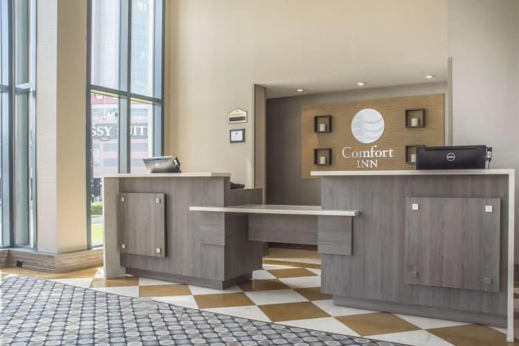 Comfort Inn Fallsview photo 3