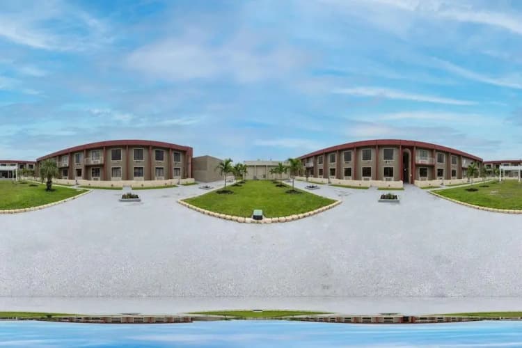 OYO Hotel Orlando Airport photo 2