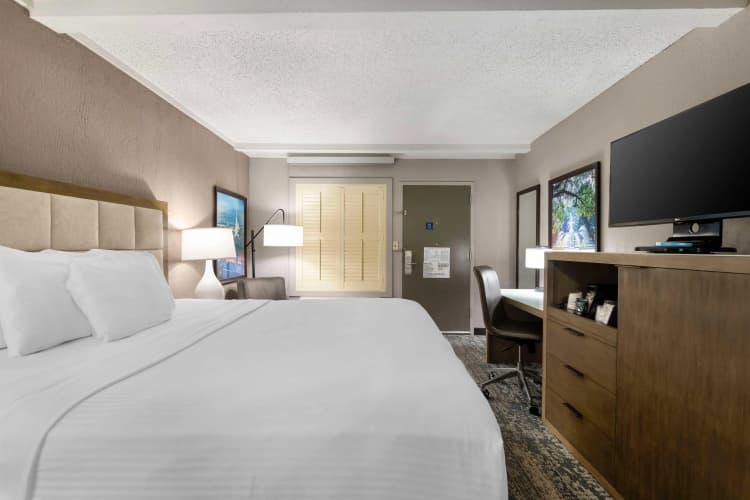 Best Western Savannah Historic District photo 5