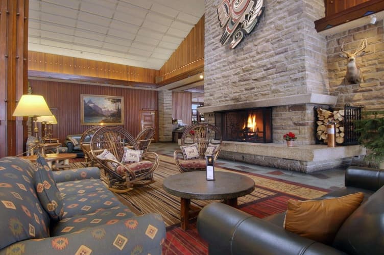 Fairmont Jasper Park Lodge photo 2